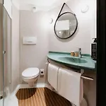 Ibis Centre 호텔 3*