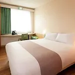 Ibis Centre