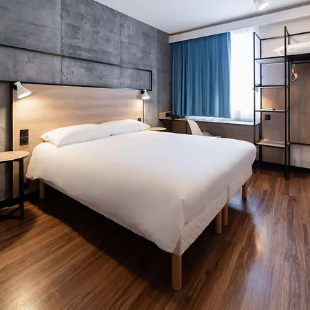 Ibis Centre Hotel Namur