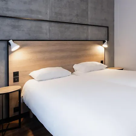 Ibis Centre 3*