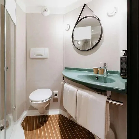 Ibis Centre ホテル 3*