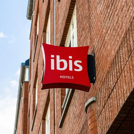 Hotel Ibis Centre 3*