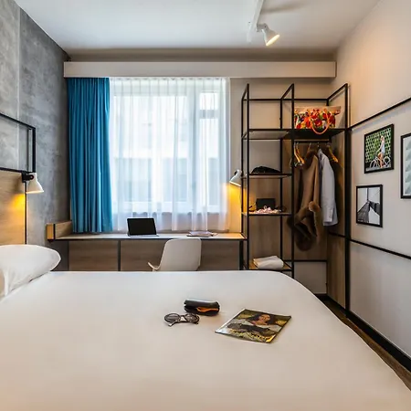 Ibis Centre Hotel