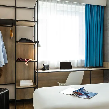 Ibis Centre Otel Namur