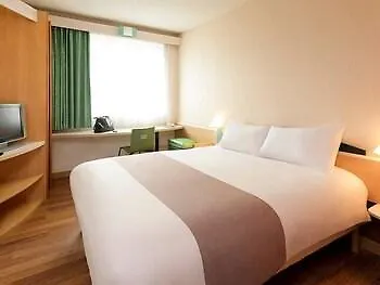 Ibis Centre