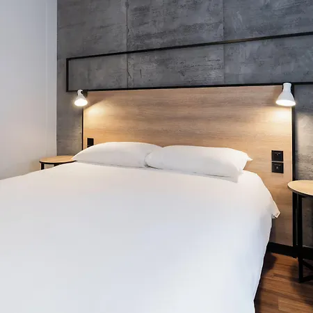 Ibis Centre 3*