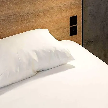 Otel Ibis Centre 3*