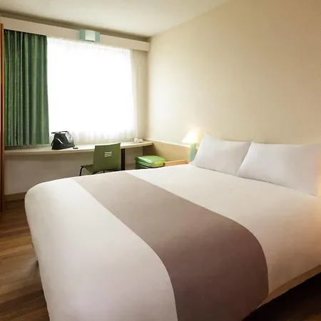 Ibis Centre Hotel