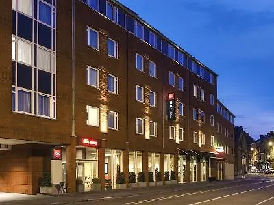 Ibis Centre ホテル 3*
