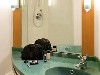 Ibis Centre 호텔