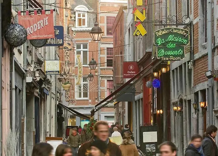 Ibis Centre Hotell 3*